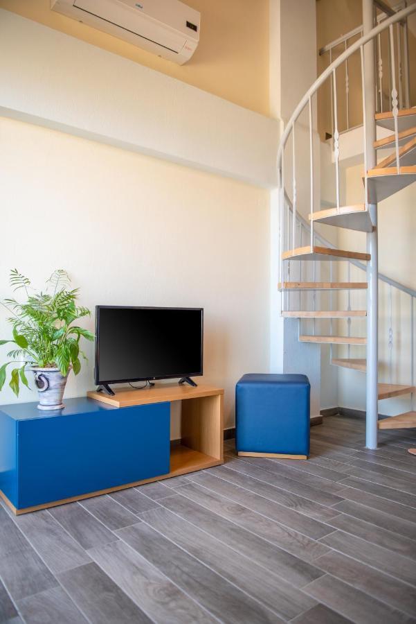 Almare Seaside Studios & Suites - Sarti Sithonia Bagian luar foto