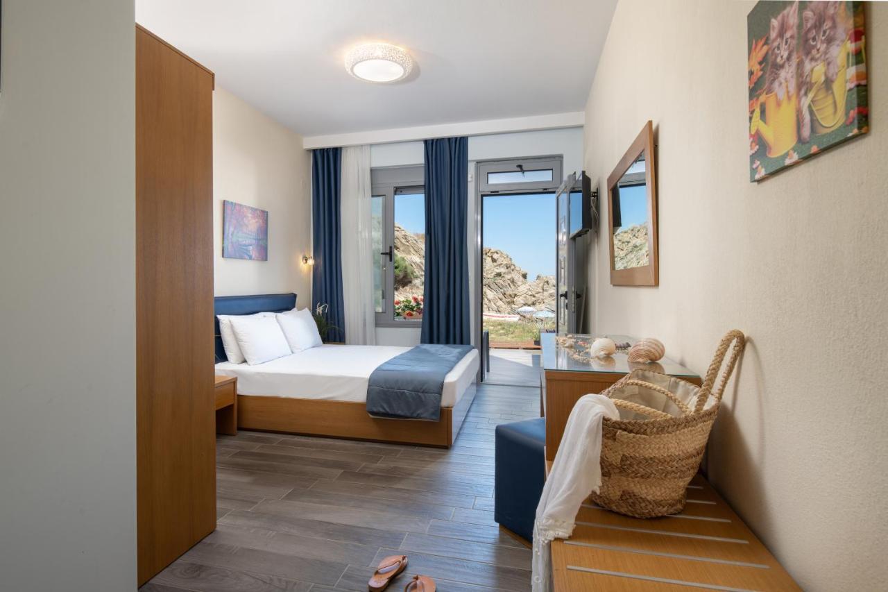 Almare Seaside Studios & Suites - Sarti Sithonia Bagian luar foto