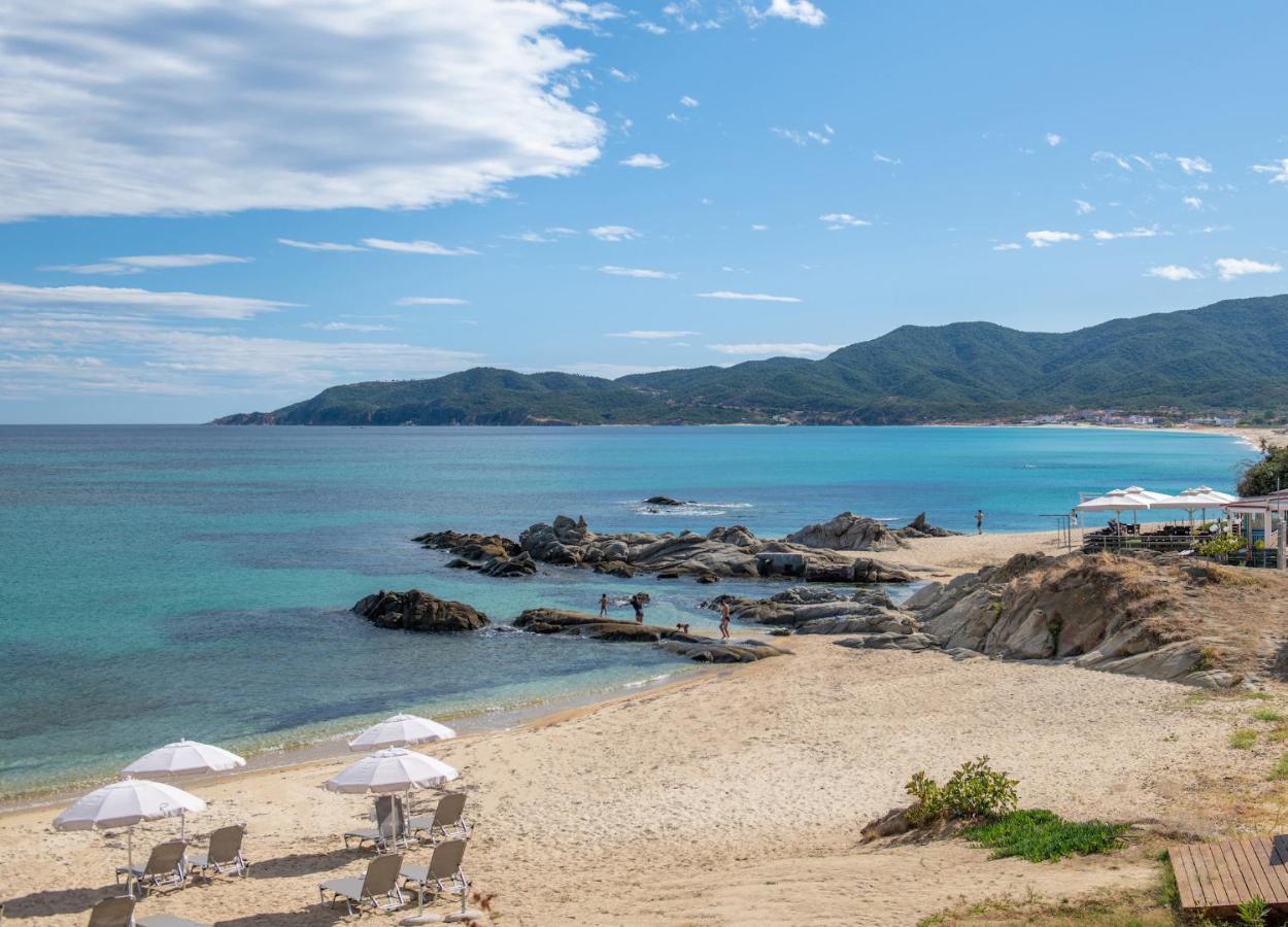 Almare Seaside Studios & Suites - Sarti Sithonia Bagian luar foto