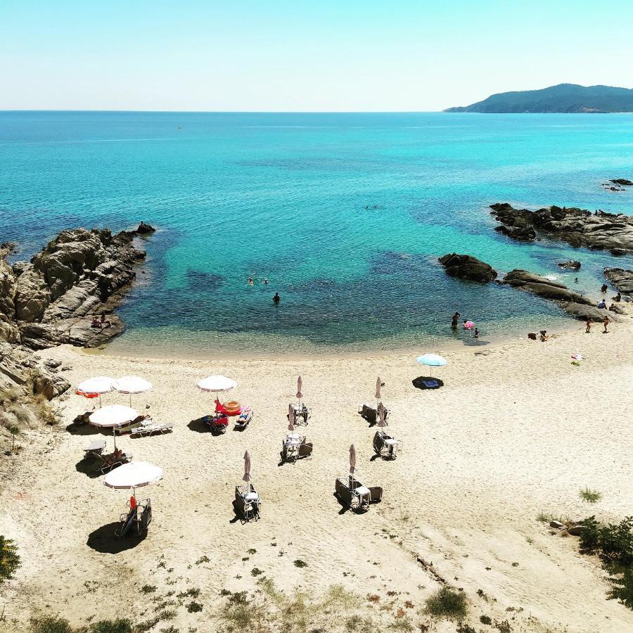 Almare Seaside Studios & Suites - Sarti Sithonia Bagian luar foto