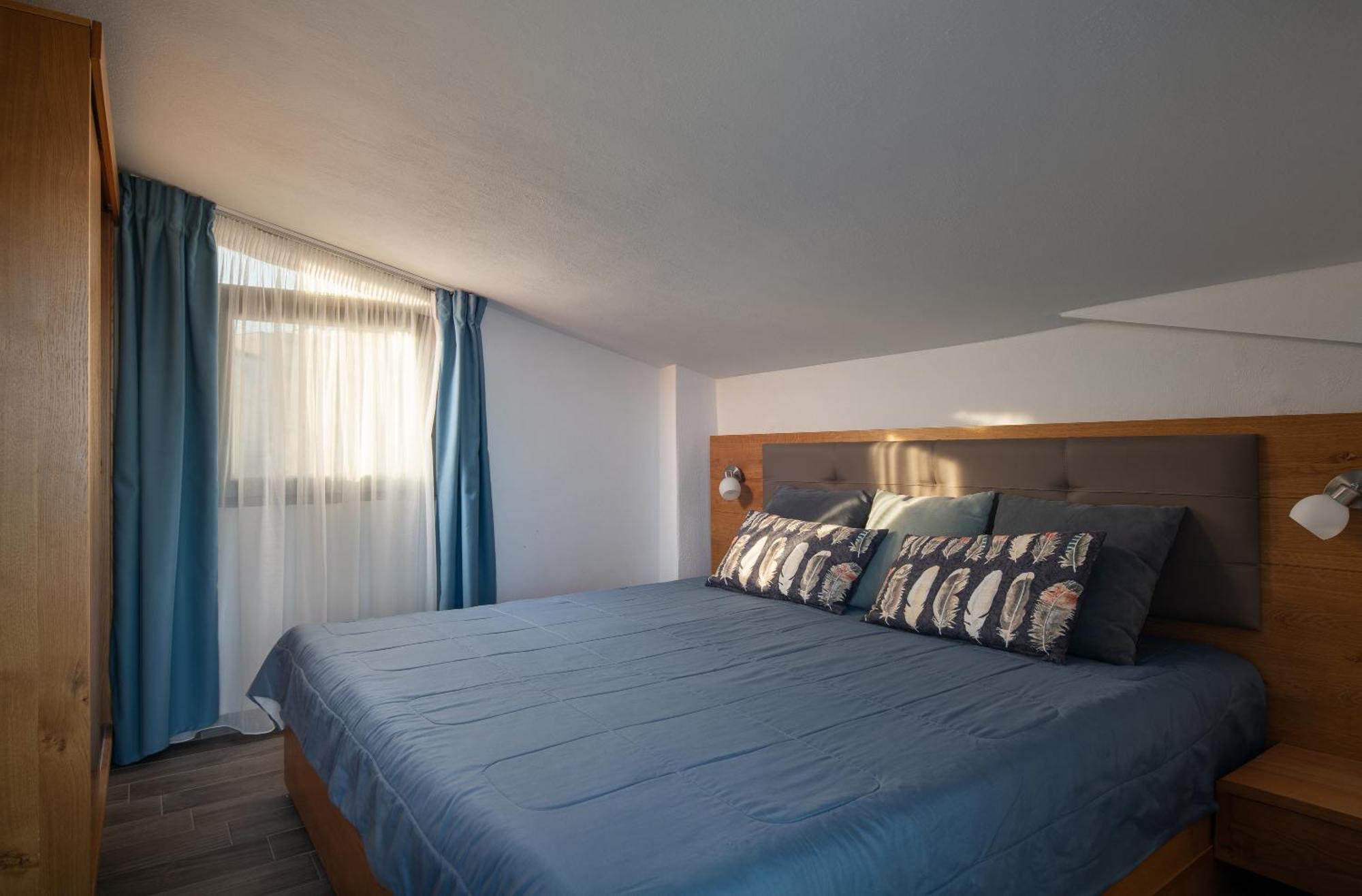Almare Seaside Studios & Suites - Sarti Sithonia Bagian luar foto